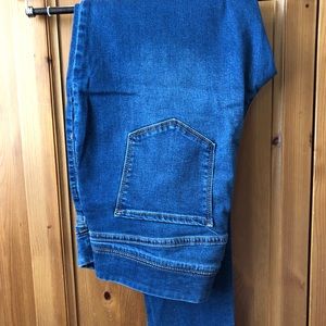 3/$20 Sale! 🌞 Old Navy Rockstar 24/7 Jeggings